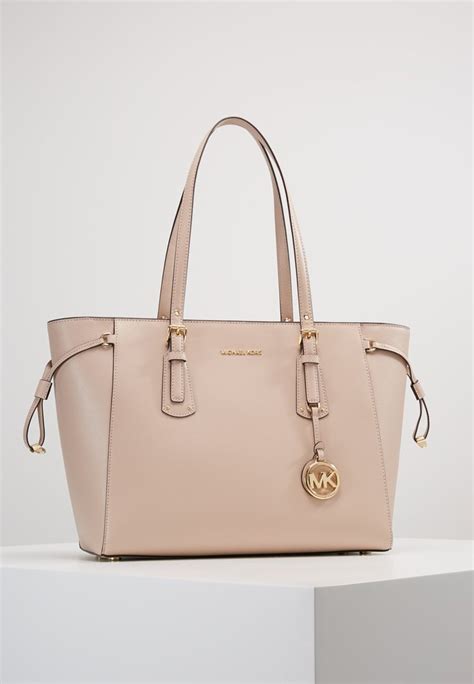 michael kors voyager tote bag soft pink|Michael Kors Tote with zipper.